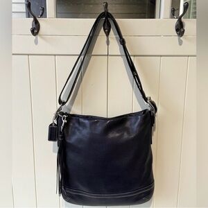 Coach Elegant Black Leather Shoulder Bag